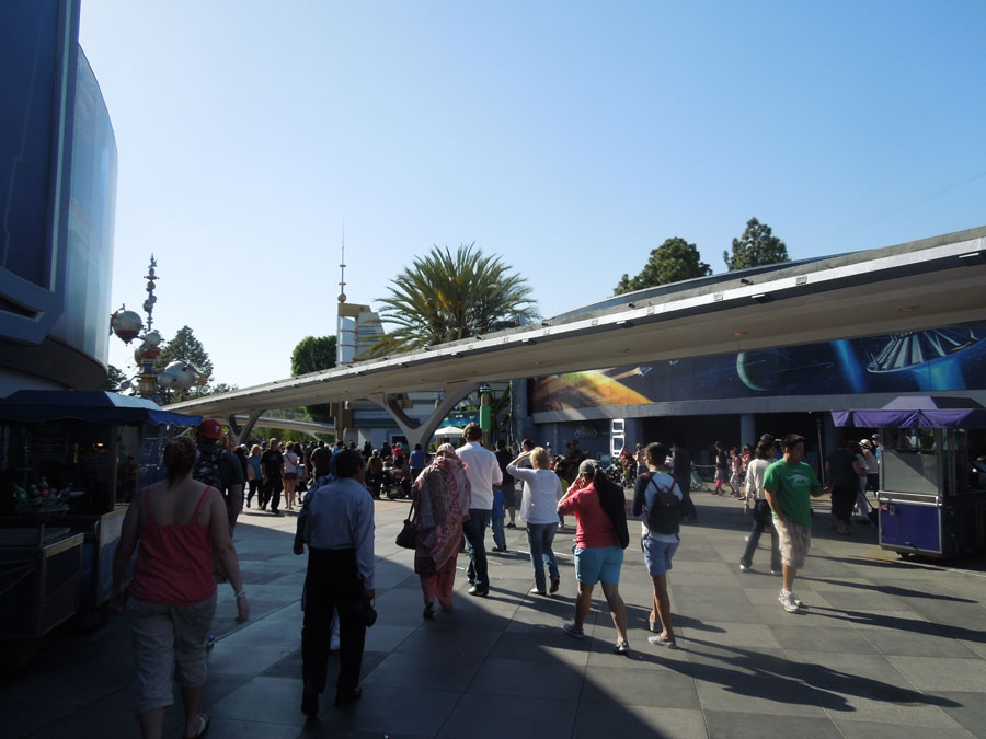 Disneyland Star Trader